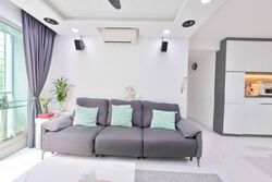 The Esparis (D18), Condominium #572147741
